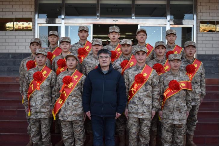 热血青年志 从军报国行